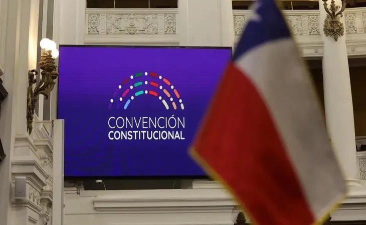 Ústavní konvent dokončil svůj první návrh nové chilské ústavy