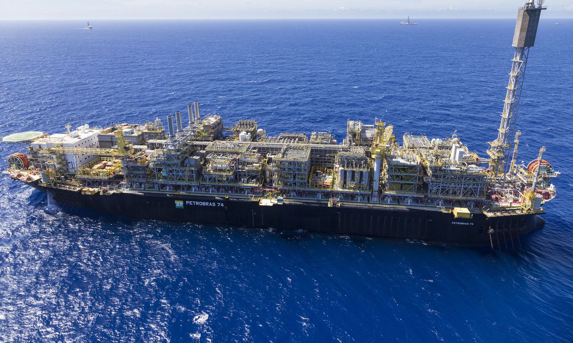 Brazilská firma Petrobras oznamuje zvýšení těžby ropy a plynu